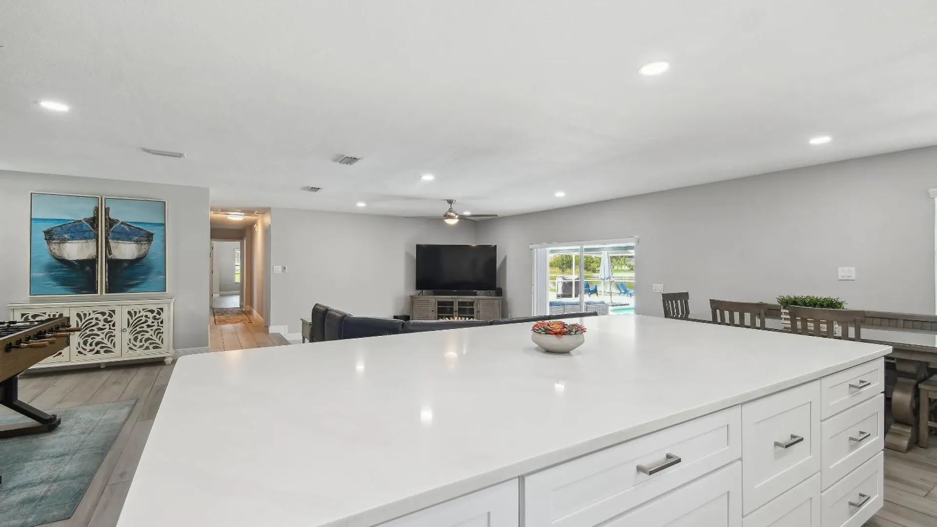 Lake House Westchase Area. Heated Pool Waterfront! Tampa 0*,  United States